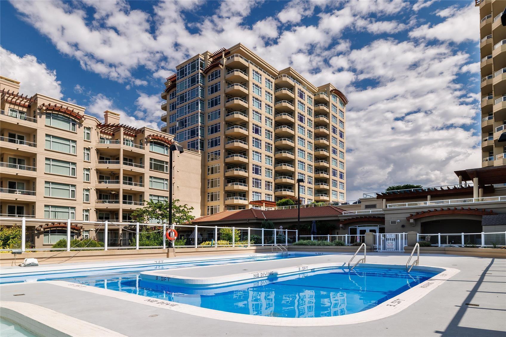 Resort-Style Pool & Spa